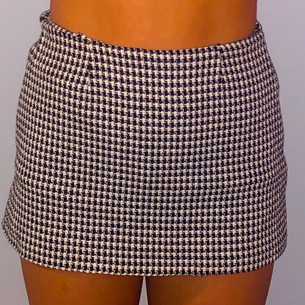 Zara XS Mini Skort